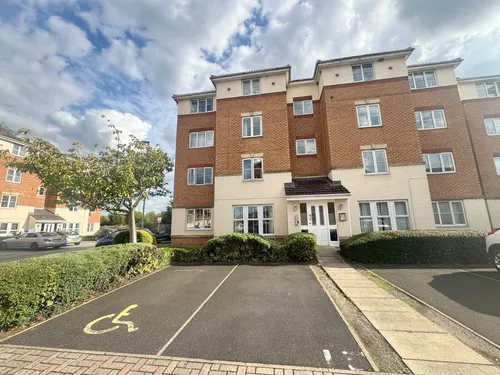 Spruce Court, WAKEFIELDphoto