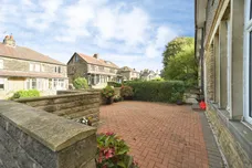 Grove Road, Frizinghall, SHIPLEY