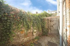 Burton Place, Taunton