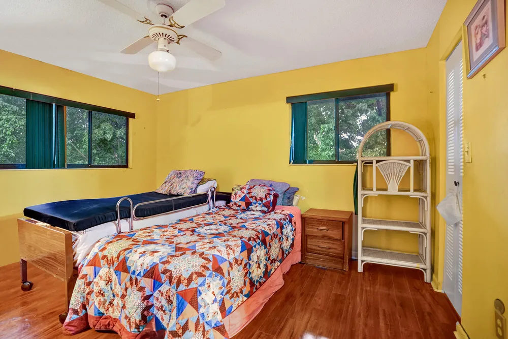 9414 S Belfort Circle, Tamarac, FL 33321