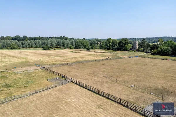The Rickyard, Newton Blossomville, MK43 photo 39