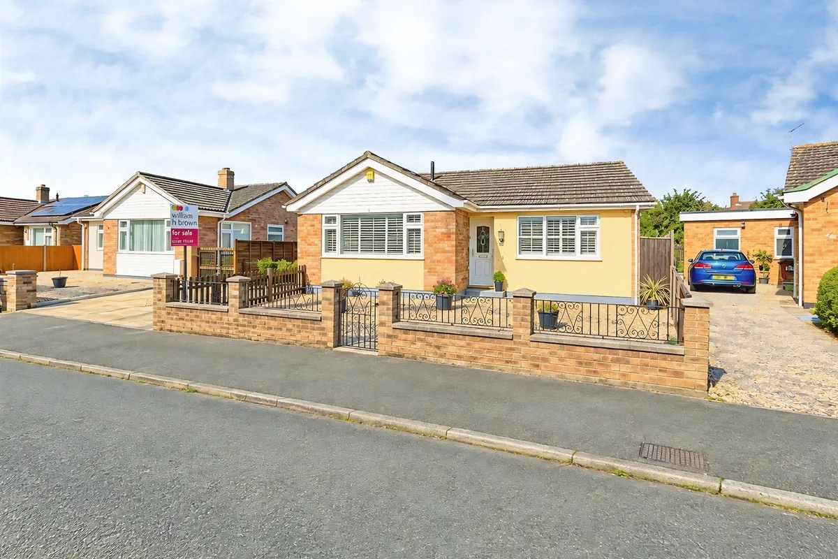 Acacia Avenue, Ashill