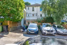 Harrow Road East, Dorking
