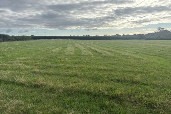 Agent's photo: 2.48-acre farmland in Kewstoke