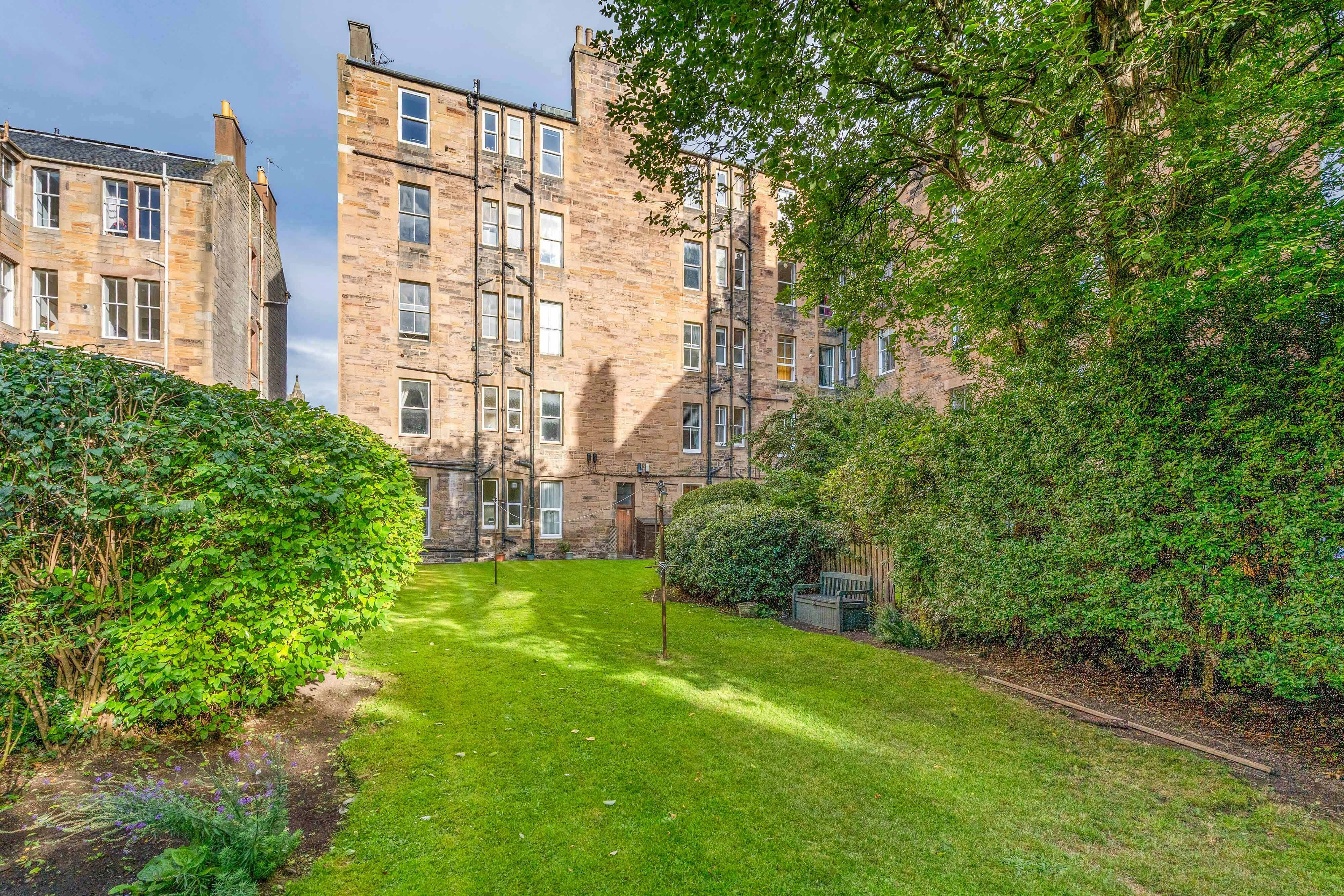 25 (Flat 3) Montpelier, Bruntsfield, Edinburgh, EH10 4LY Image 27