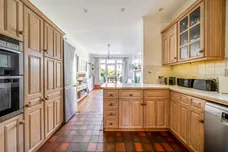 Rusthall Avenue London W4 photo 10