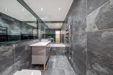 Bramham Gardens Earls Court SW5 photo 6