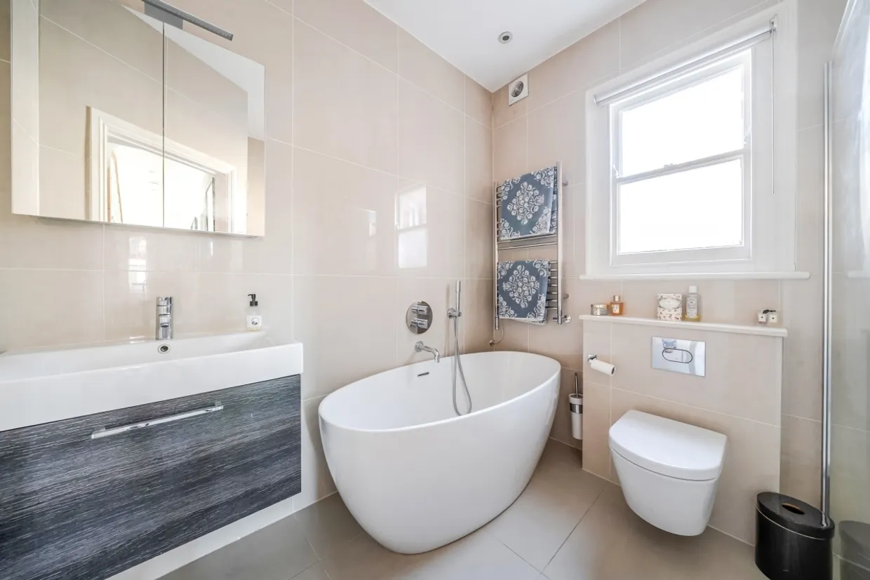 Rusthall Avenue London W4 photo 15