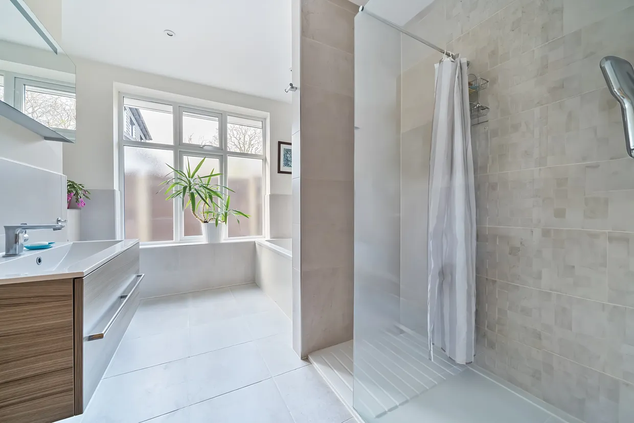 Church Road, Shepperton, TW17 photo 9