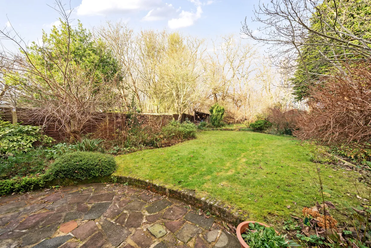 Church Road, Shepperton, TW17 photo 12
