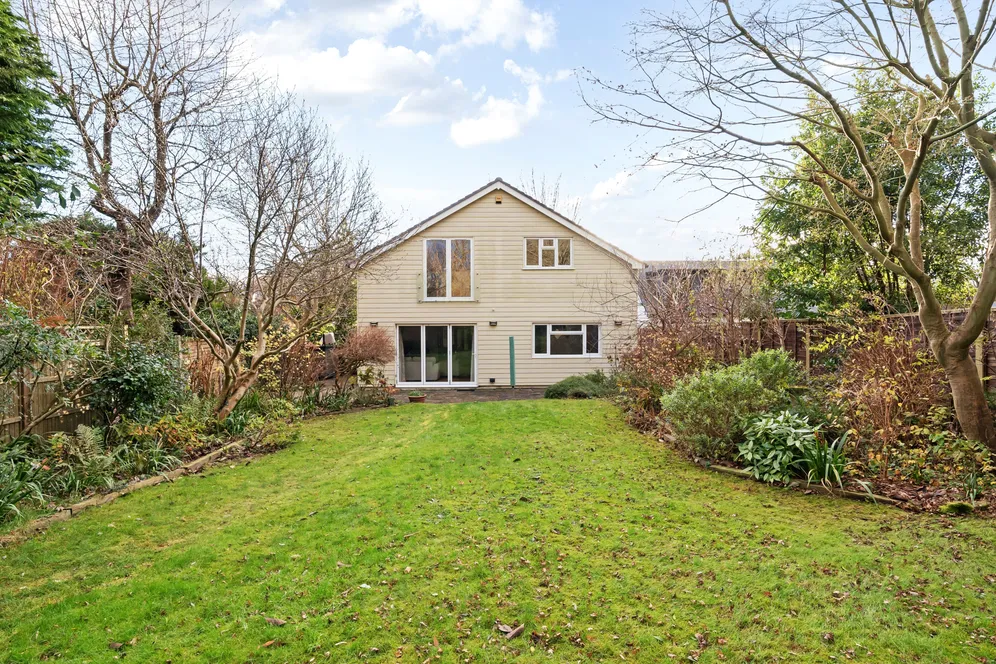 Church Road, Shepperton, TW17 photo 13