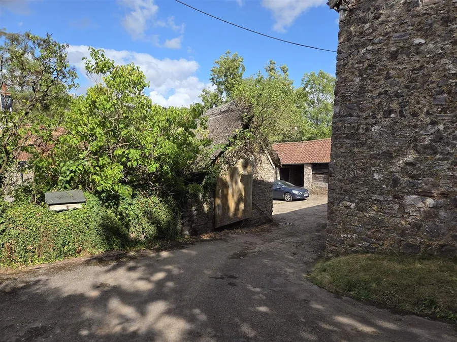 Property Image 28