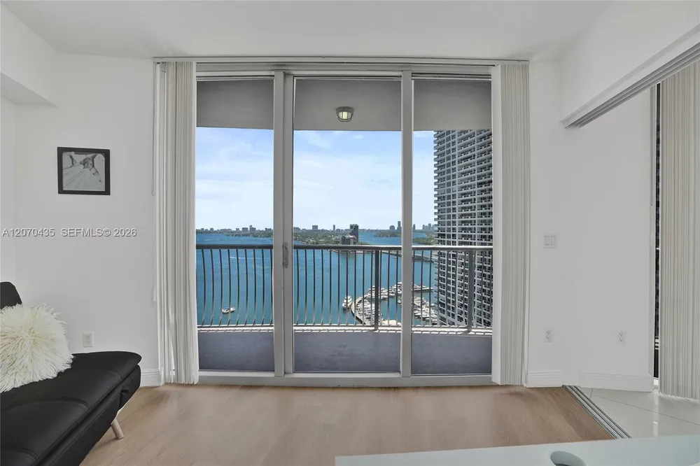 1750 N Bayshore Dr, Miami, FL 33132