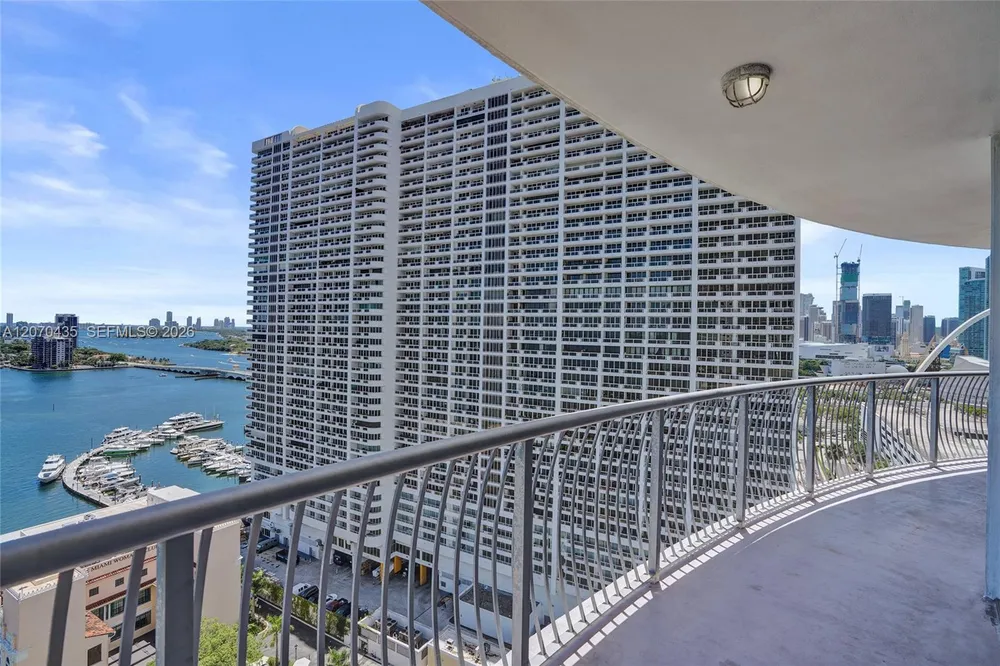 1750 N Bayshore Dr, Miami, FL 33132