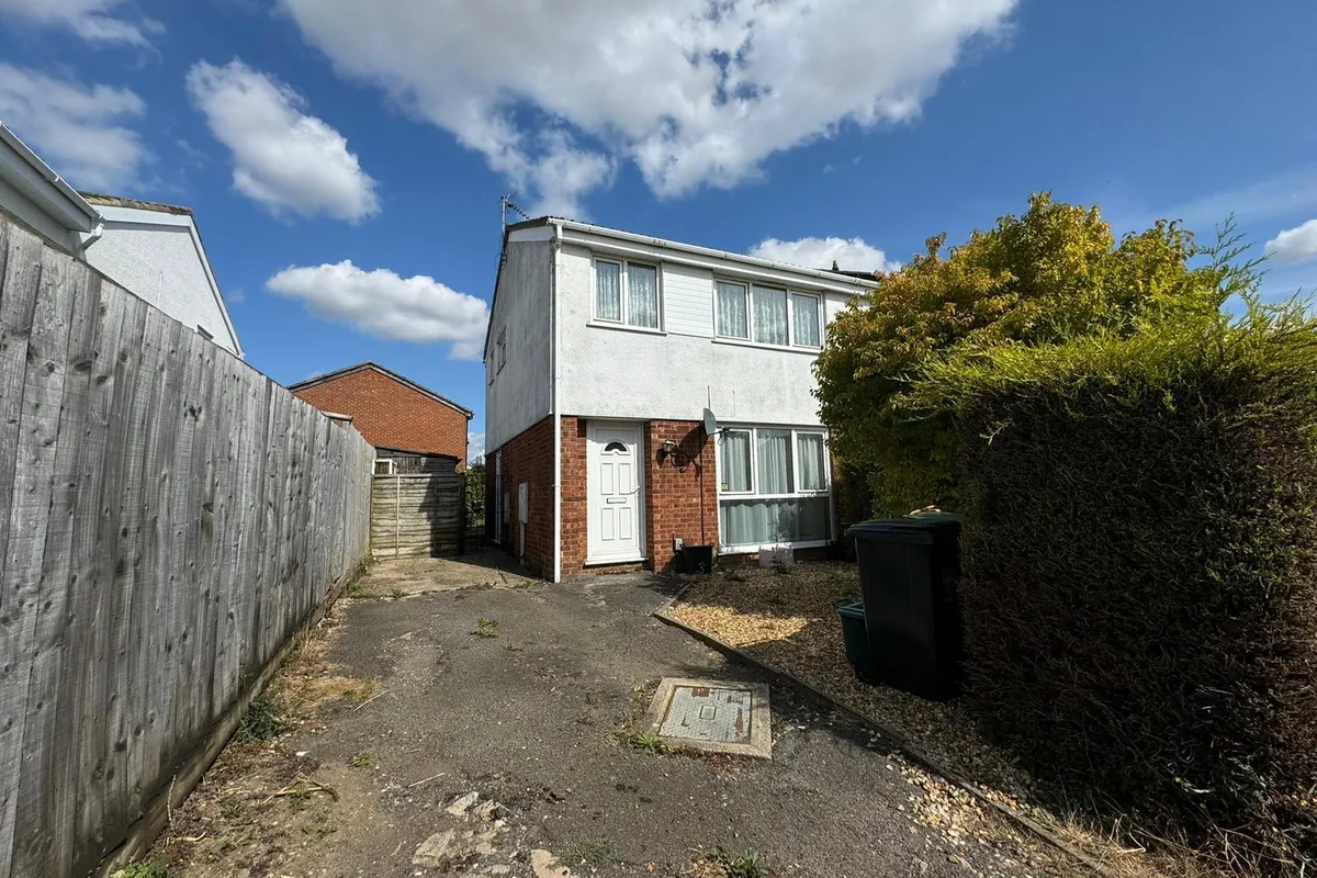 Orwell Close, Raunds, WELLINGBOROUGH
