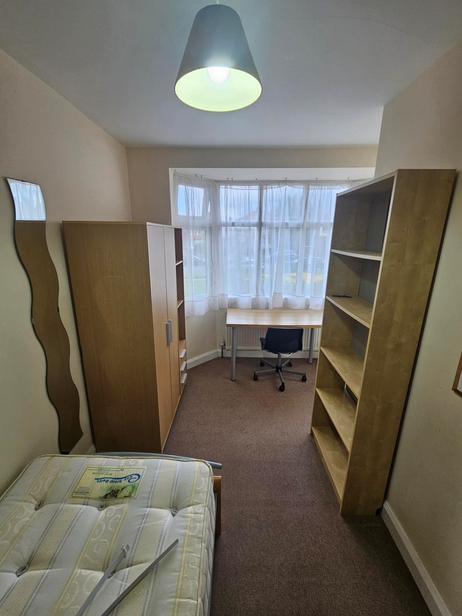 Sir Henry Parkes Road, Canley, Coventry, Cv5 6bl Image 5