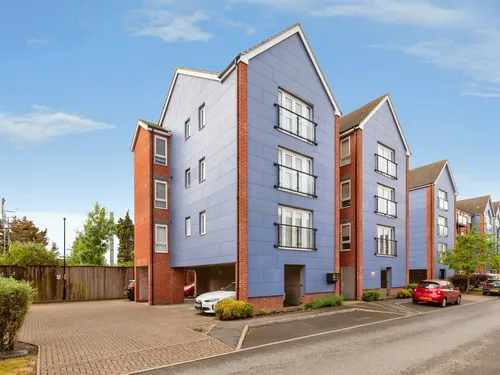 Chadwick Road, Sloughphoto