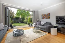 Wellesley Road, Twickenham, TW2 photo 4