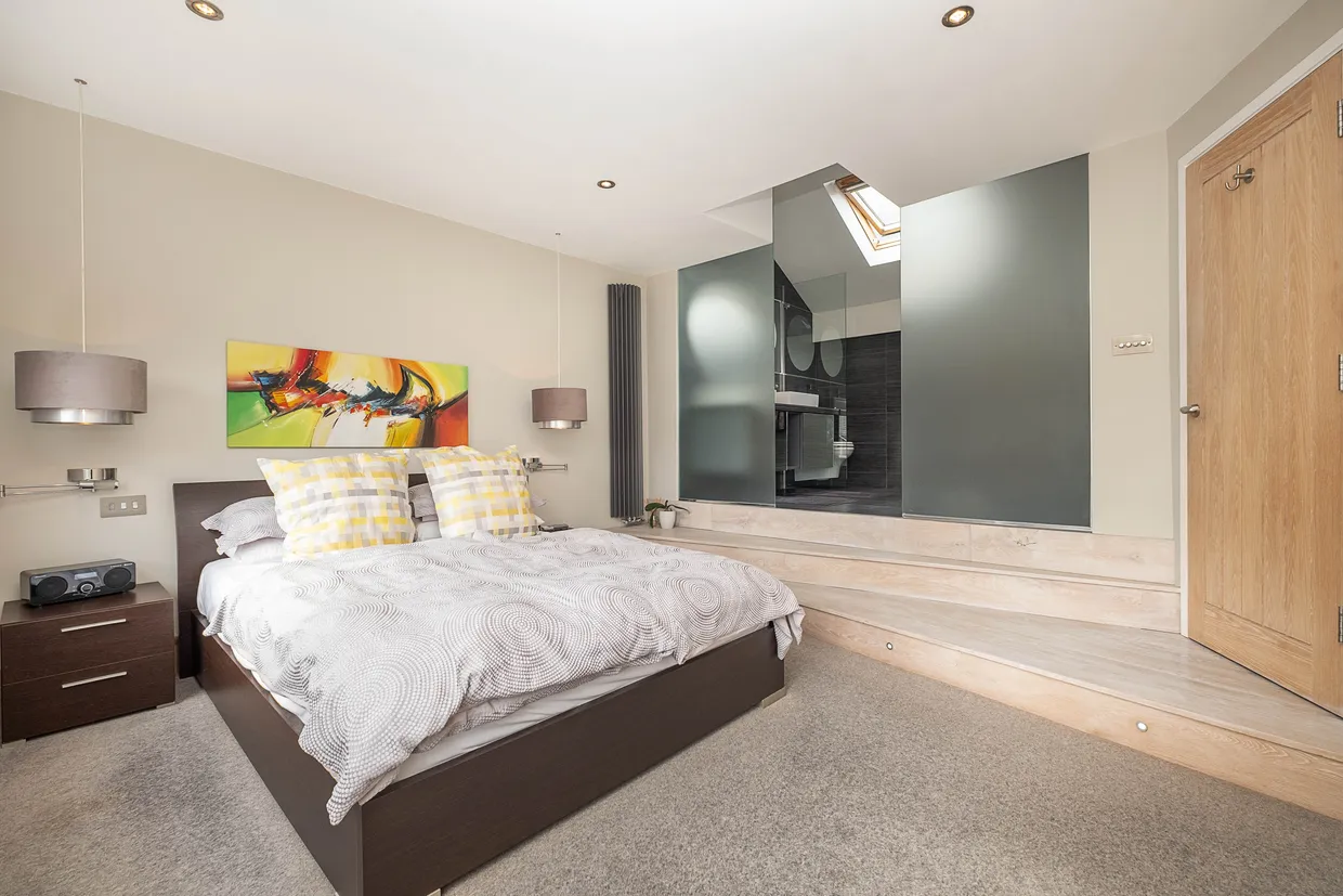 Wellesley Road, Twickenham, TW2 photo 7