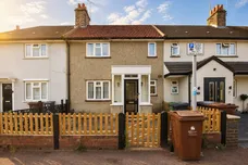 Dawson Avenue, Barking
