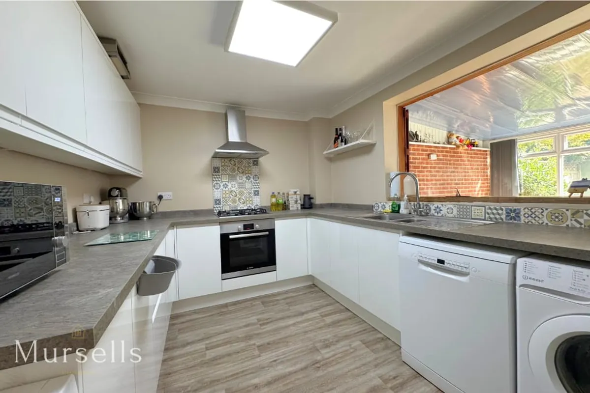 Kiln Close, Corfe Mullen, Wimborne, BH21