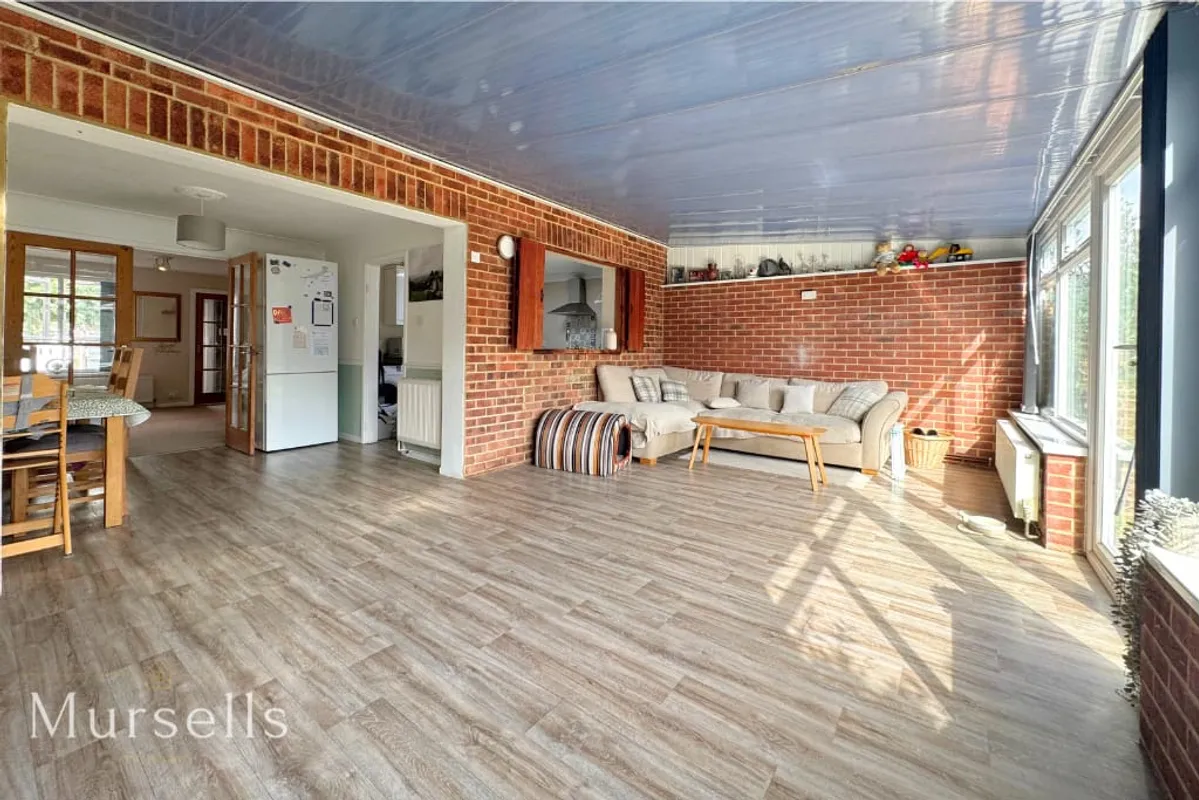 Kiln Close, Corfe Mullen, Wimborne, BH21