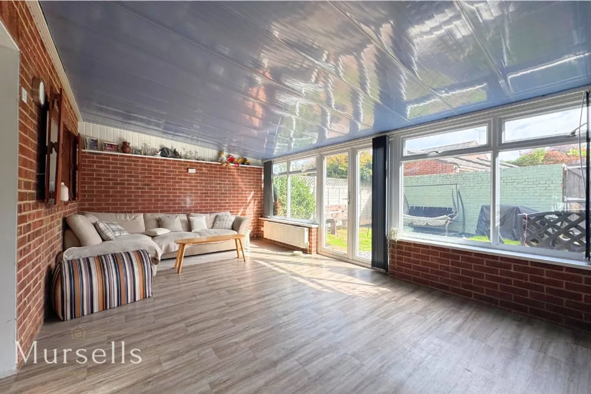 Kiln Close, Corfe Mullen, Wimborne, BH21
