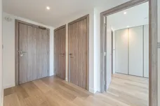Plough Road, London, SW11 photo 9