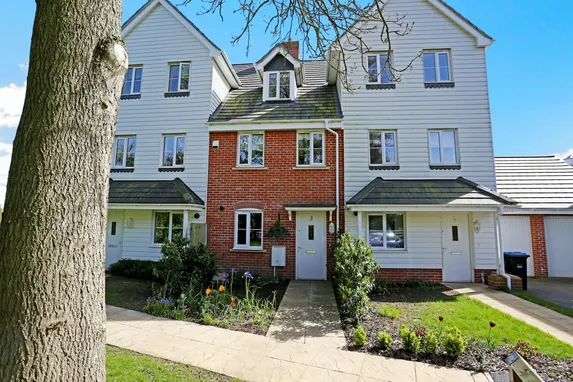 Cedar Avenue, Cuckfield, RH16