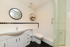 Newland Gardens, HERTFORD
