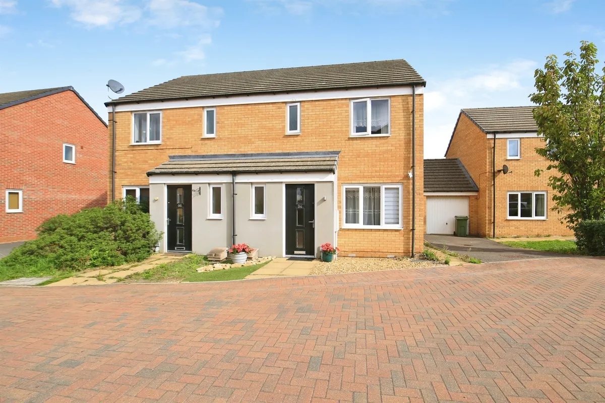 Saxonbury Way, Peterborough