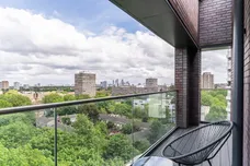 Plough Road, London, SW11 photo 7