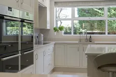 Avenue Road, Farnborough, GU14 photo 14