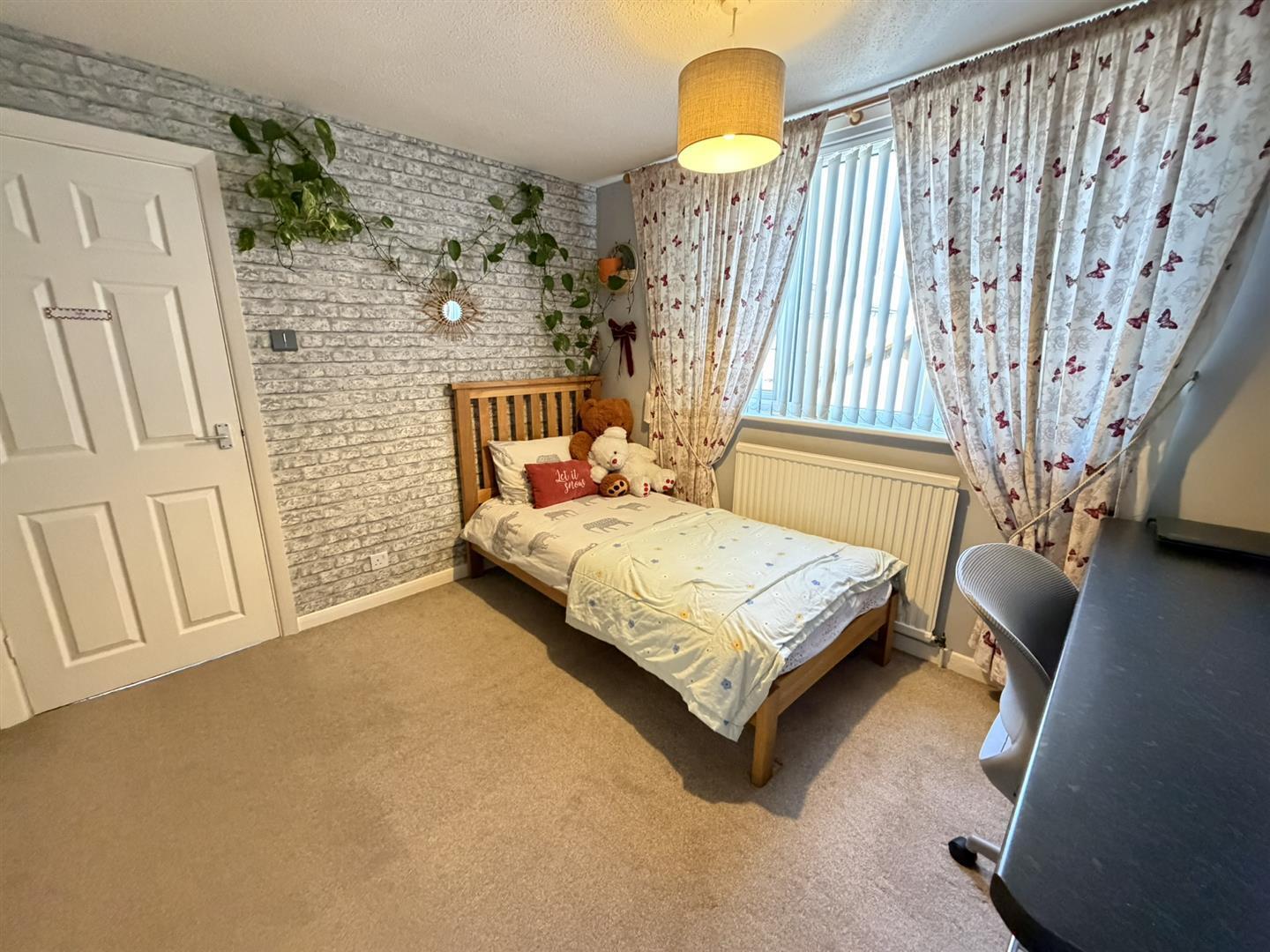 Ganton Close, Daventry Image 12