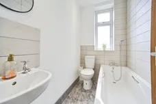Hawthorn Crescent, Yeadon, LEEDS