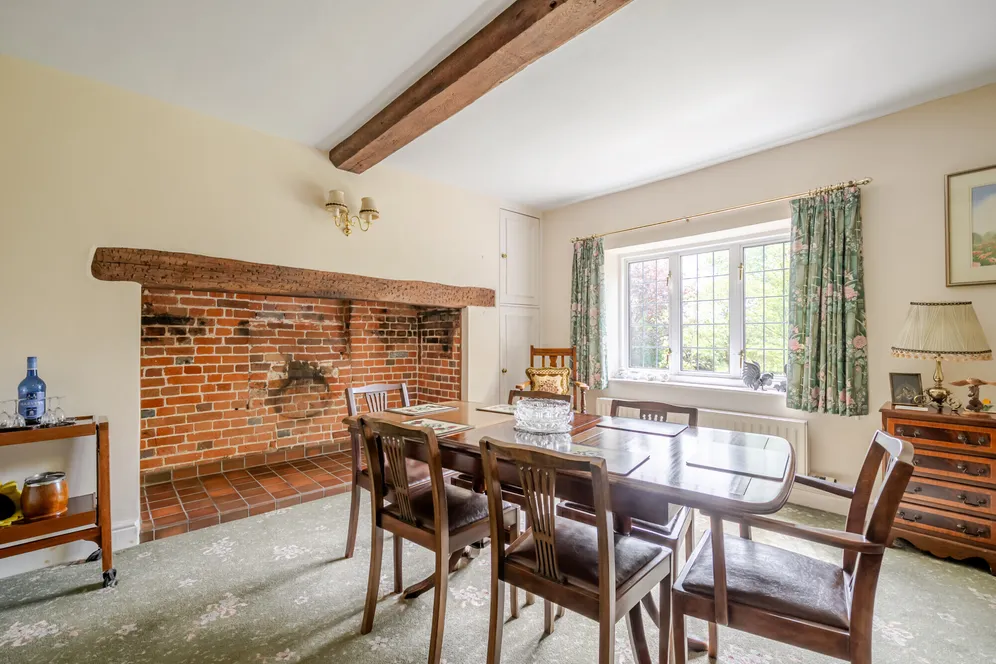 Collingbourne, Marlborough, SN8 photo 4