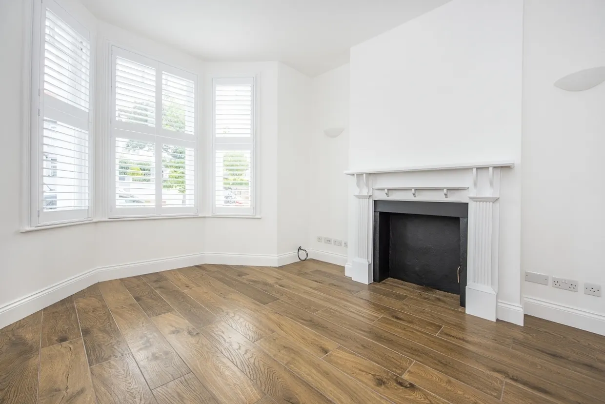 St. Ann's Park Road London SW18 photo 3