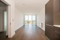 21 Chamberlayne Road London NW10 photo 1