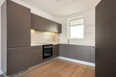 21 Chamberlayne Road London NW10 photo 2