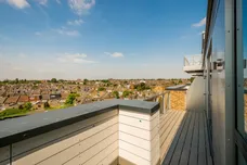 21 Chamberlayne Road London NW10 photo 3