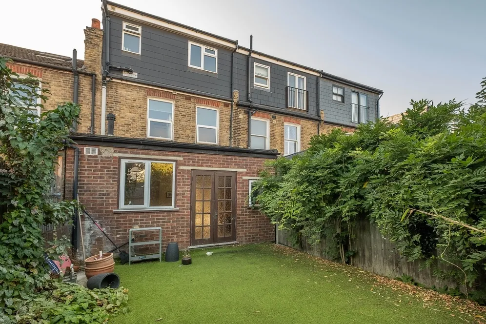 Aldren Road Earlsfield SW17 photo 2