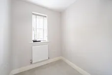 Mill Road, Epsom KT17 photo 17