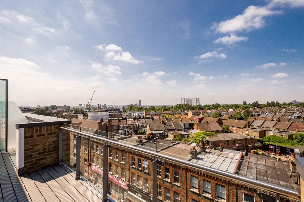21 Chamberlayne Road London NW10 photo 9