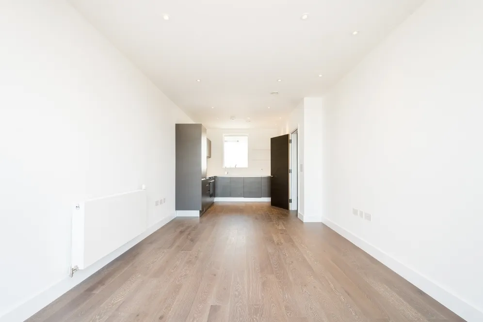 21 Chamberlayne Road London NW10 photo 10