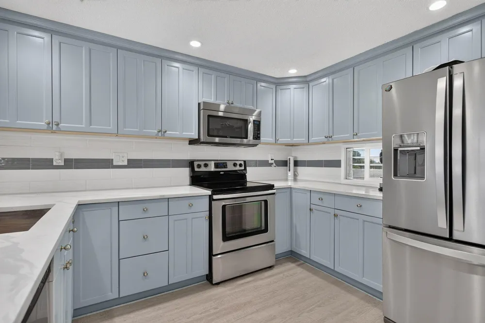 2901 S Palm Aire Dr, Pompano Beach, FL 33069