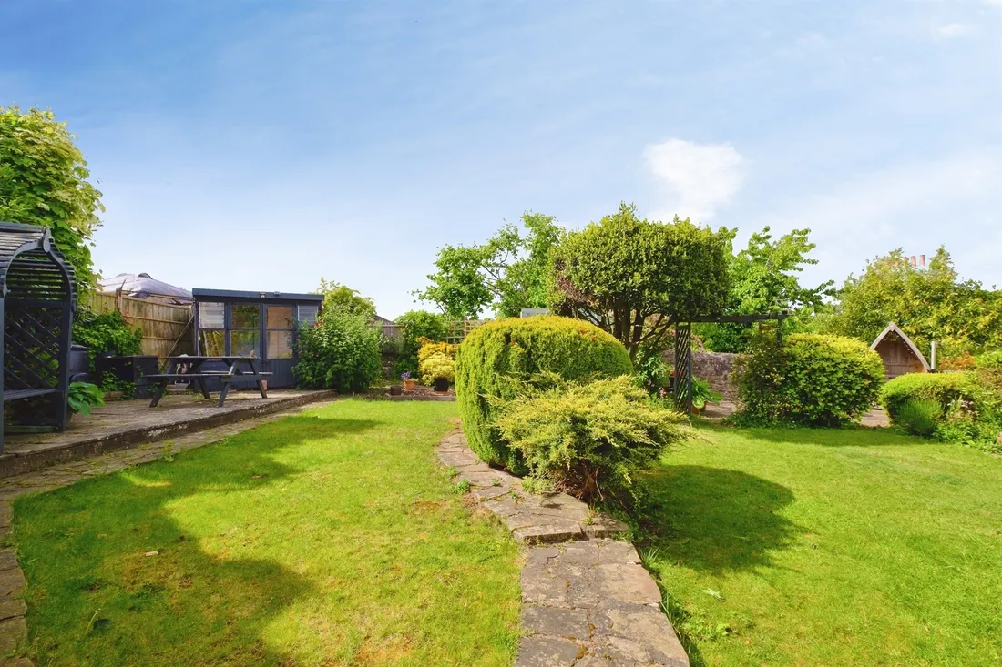 Property photo 43