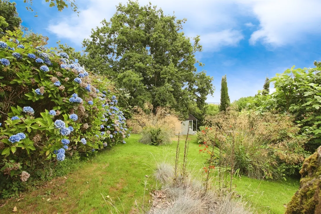 Property photo 28
