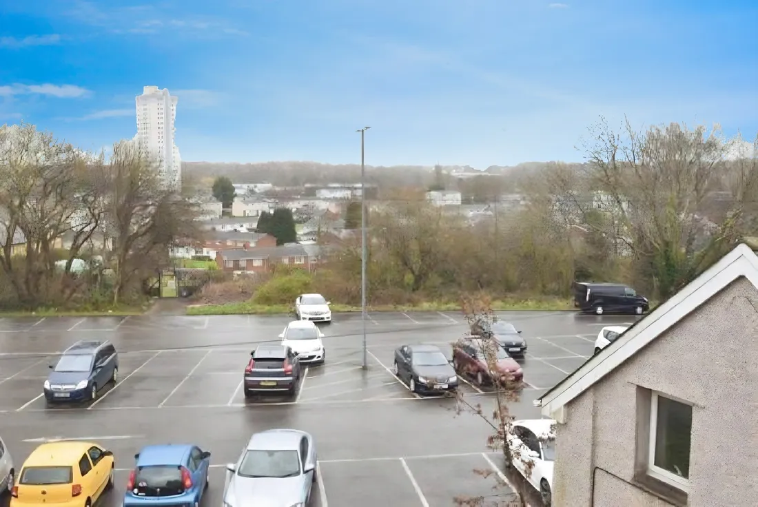 Property photo 9