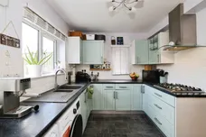 North End, Calne