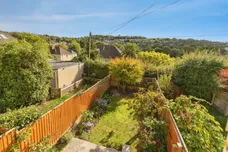 Walnut Drive, Bath